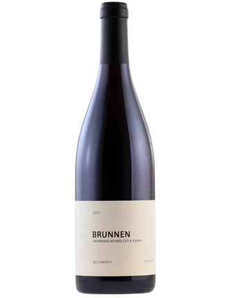 2022 Vignerons Schmolzer & Brown Brunnen Pinot Noir